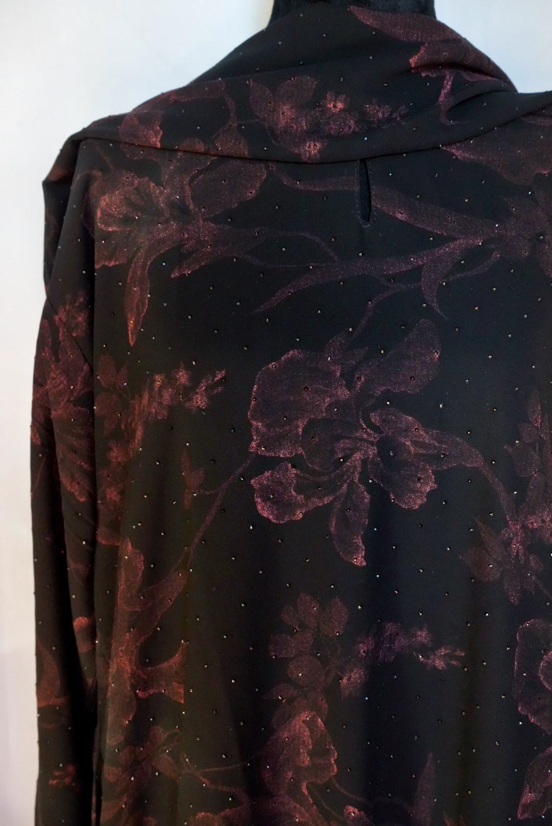 Cherry - Closed Abaya