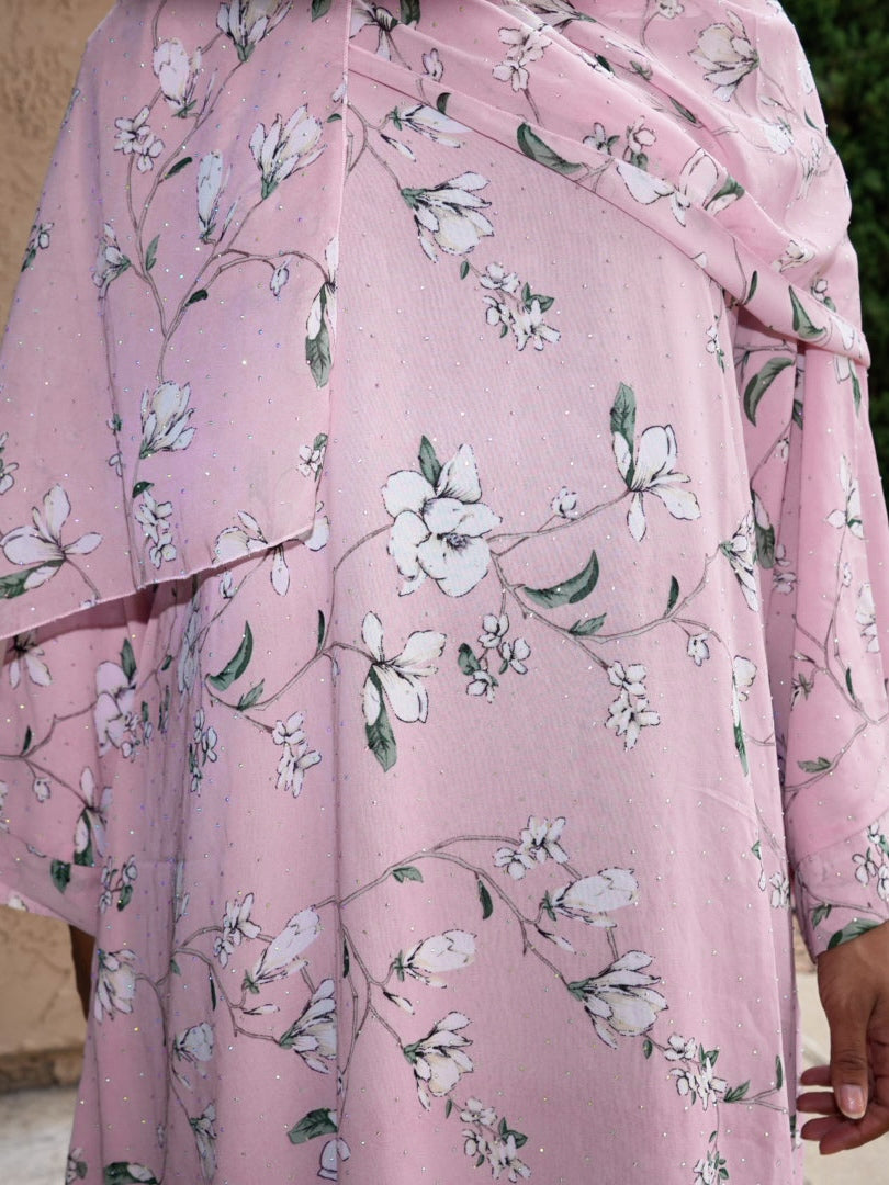 Pink Petals (Closed Abaya)