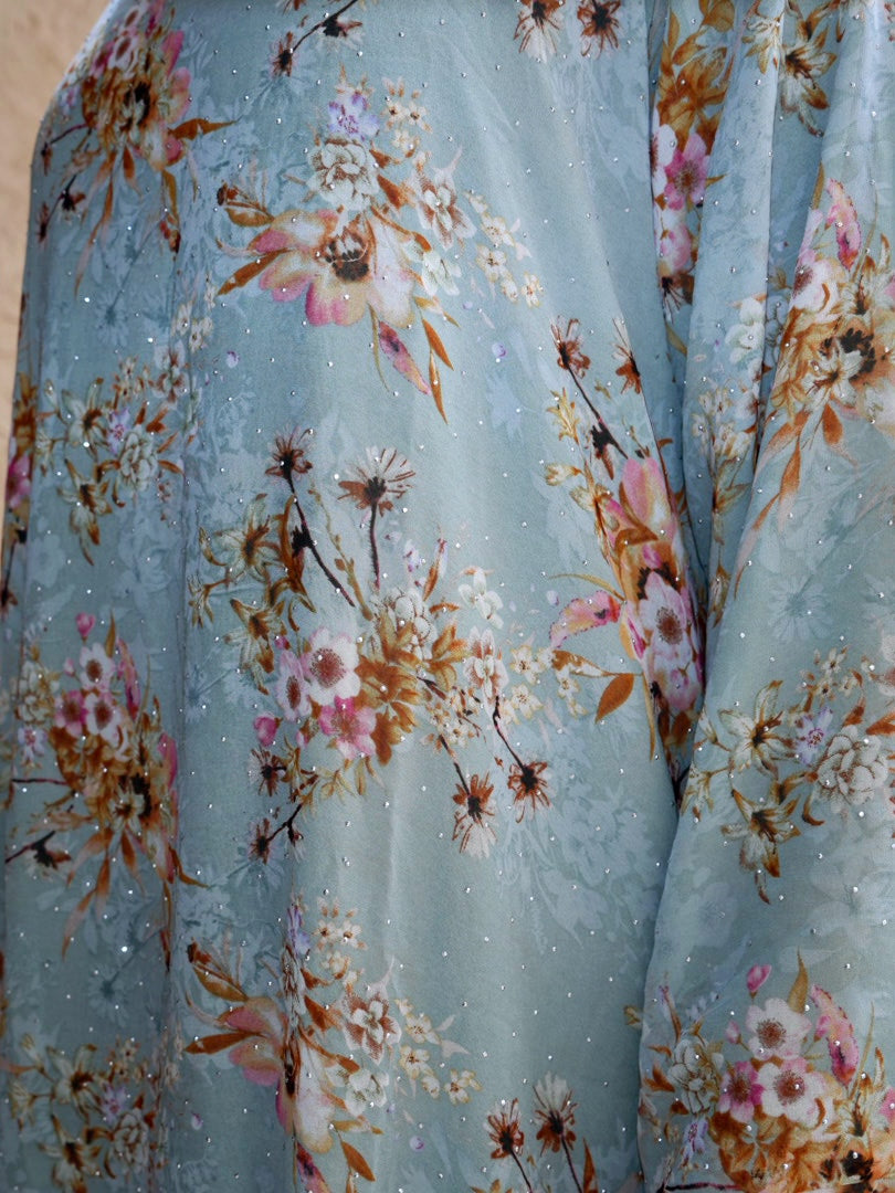 Bluebell Shine (closed abaya)