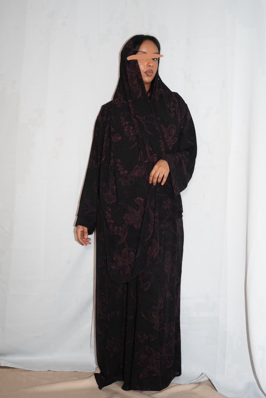 Cherry - Closed Abaya