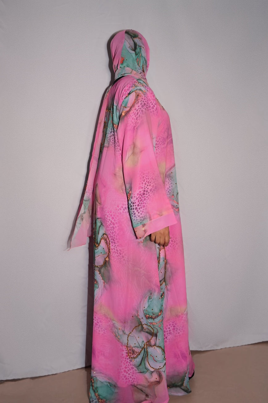 (Rosewater - closed abaya
