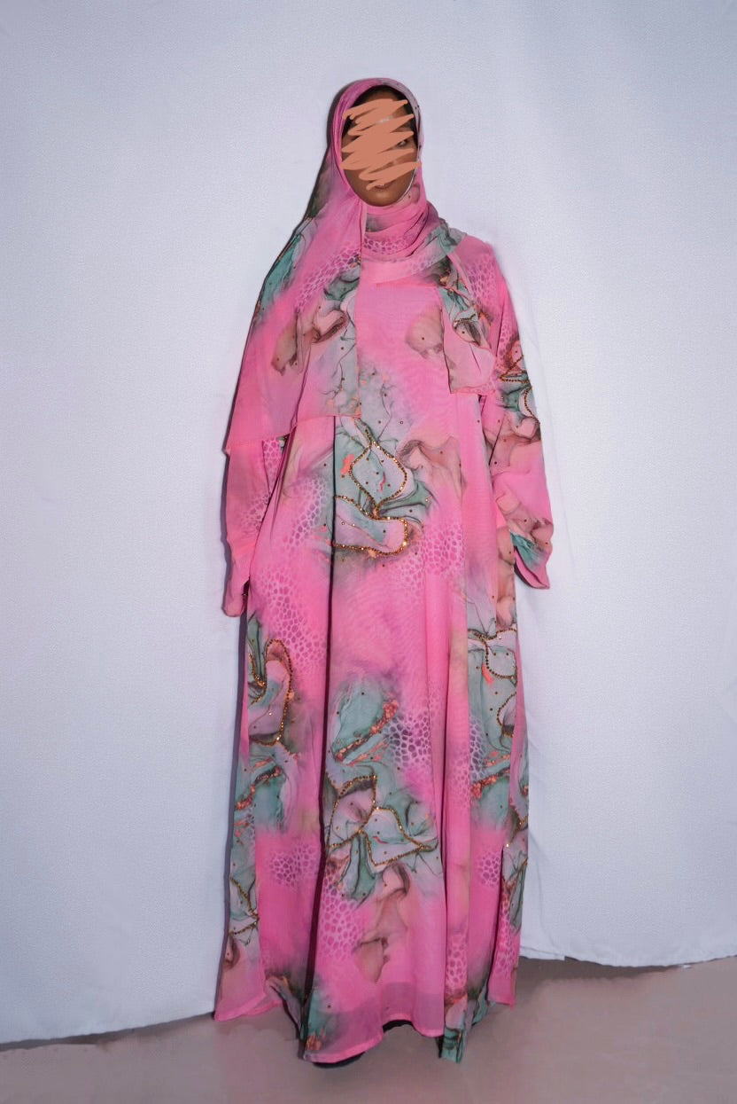 (Rosewater - closed abaya
