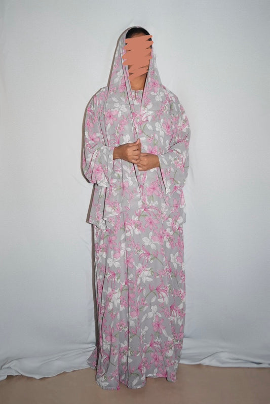 Lucid - closed abaya