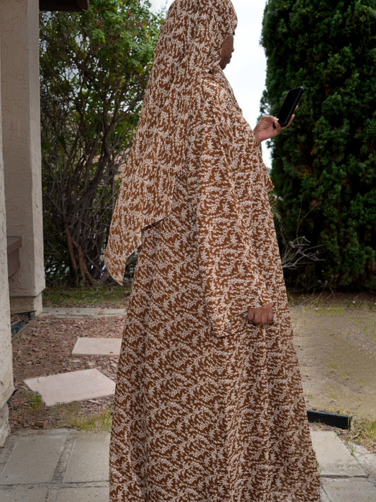 Latte Leaf (Closed Abaya)