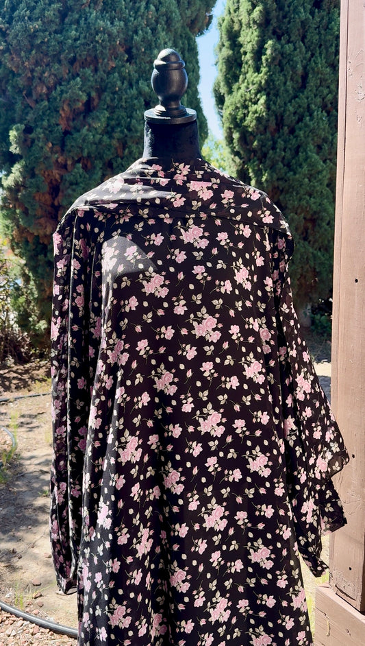 Rose Fall (Closed Abaya)