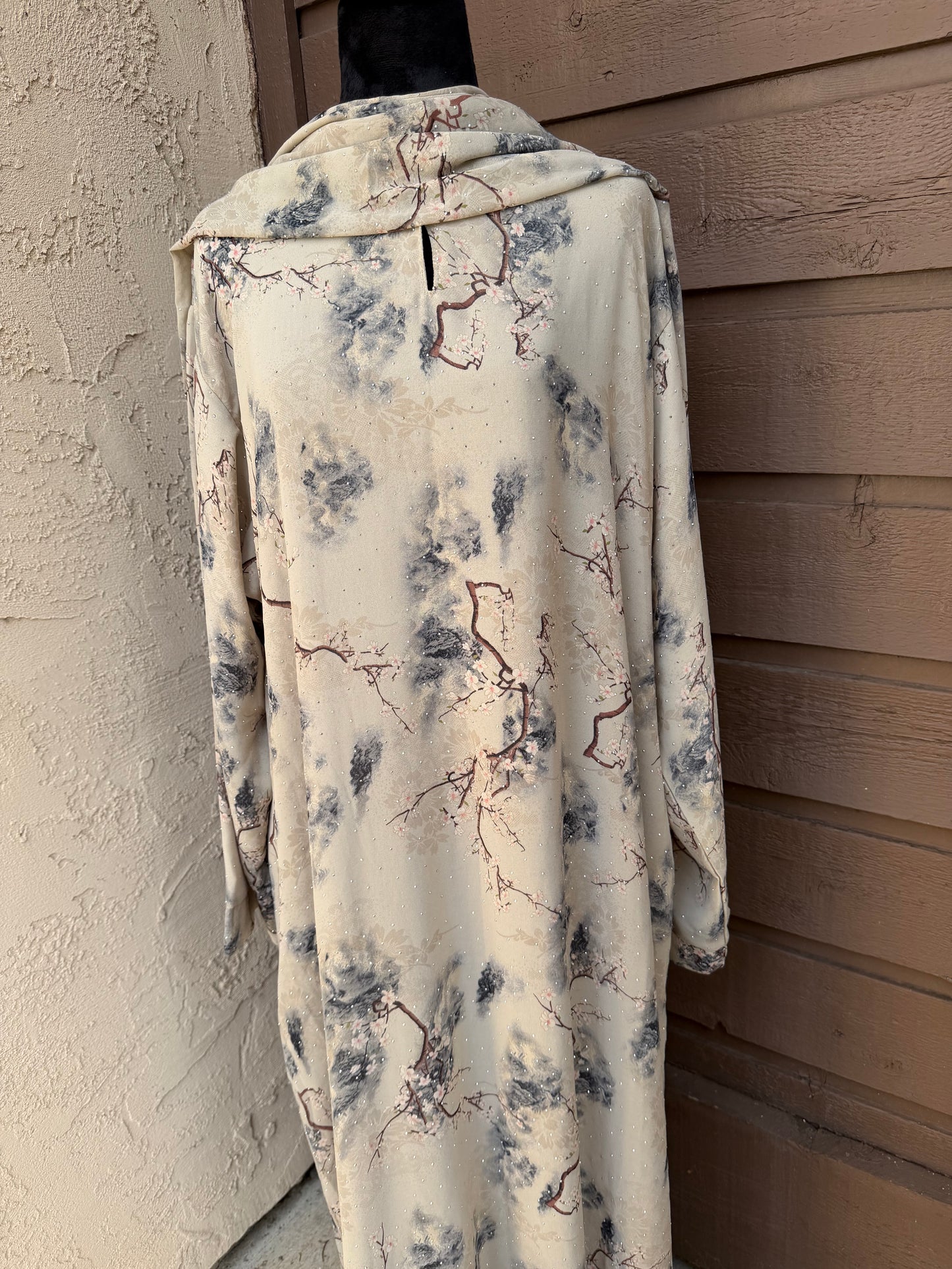 Cherry Blossom- closed abaya